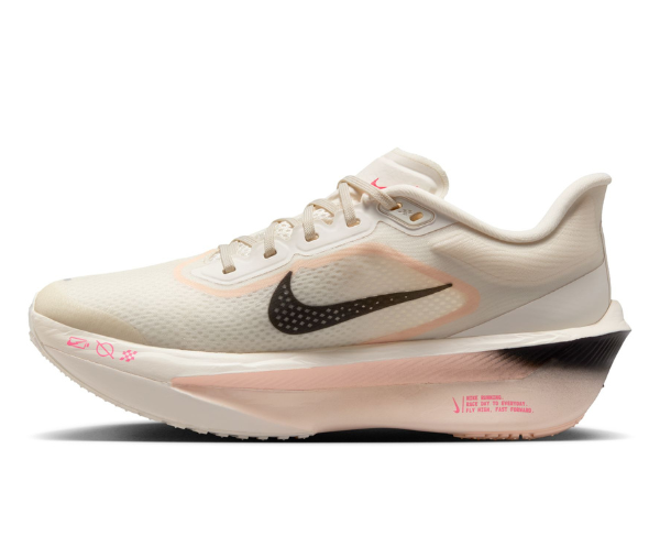 Nike Zoom Fly ピンク 海外販売リンク4個付き☆『ここで買えるよ！！』オフホワイト