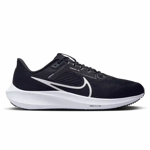 Nike Men's Pegasus 40 Black / White-Iron Grey