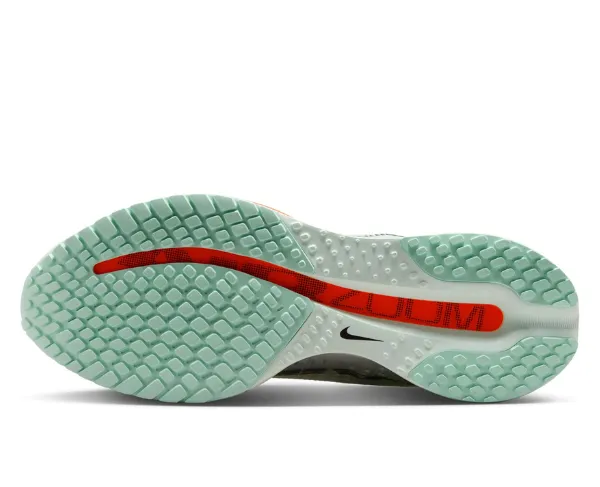 Nike | Men's Pegasus Premium - Barely Green / Mint Foam