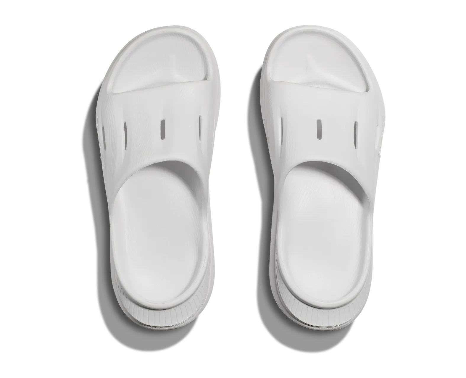 国内配送 HOKA ONEONE ORA RECOVERY SLIDE 3 WHITE HOKA Ora Recovery Slide 3 Unisex White/White | Running Warehouse